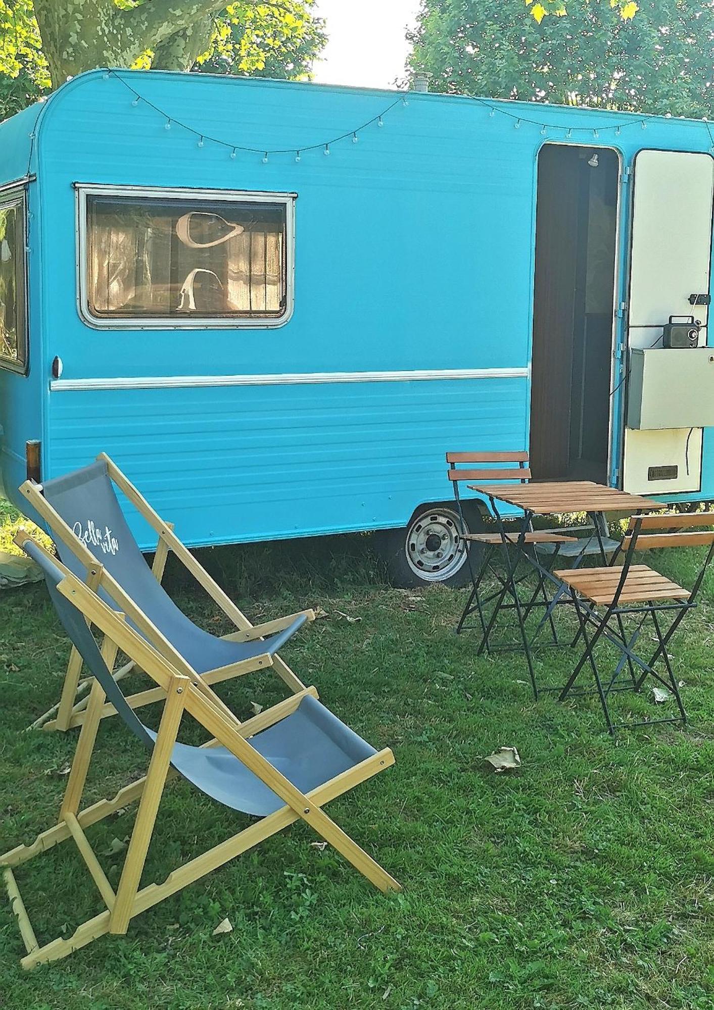 Camping De Thoissey *** Buitenkant foto