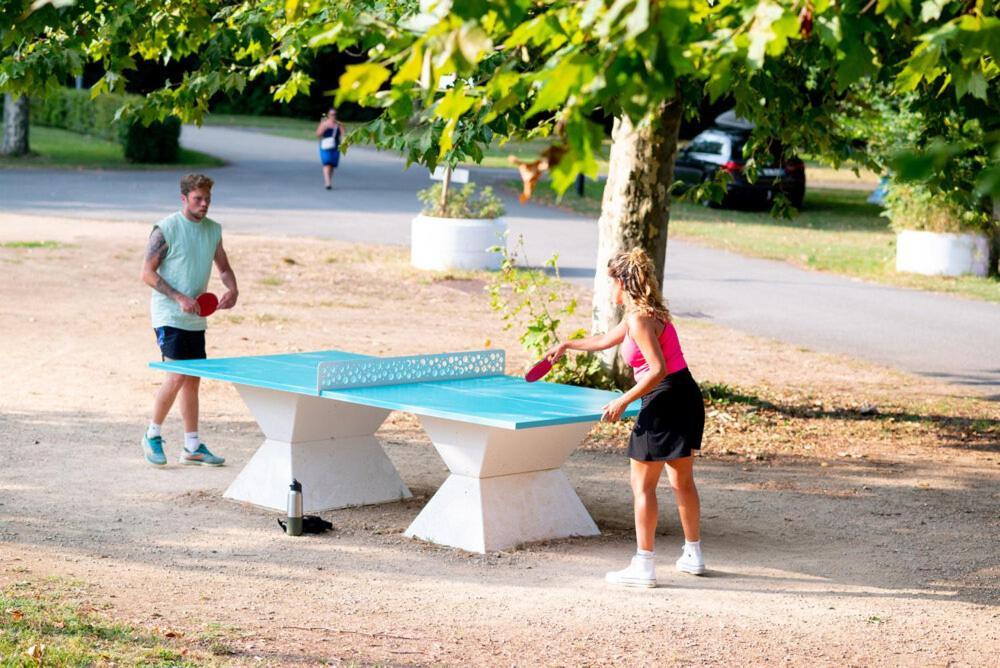 Camping De Thoissey *** Buitenkant foto